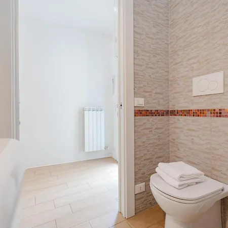 Francy - 15 Min From & Mestre Train Station