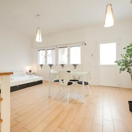 Appartement Francy - 15 Min From & Mestre Train Station *